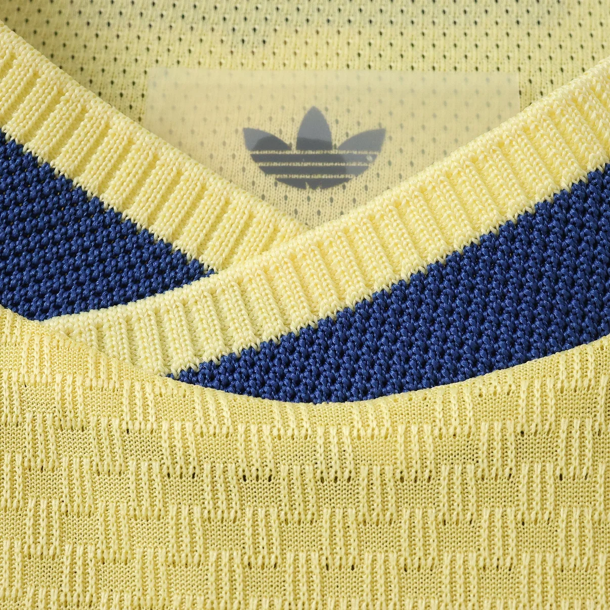 CURACAO AWAY 26/27 PLAYER EDITION SHIRT