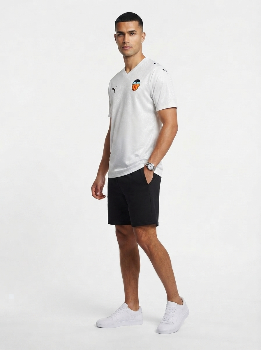 Valencia Home Fan Jersey 2025/26