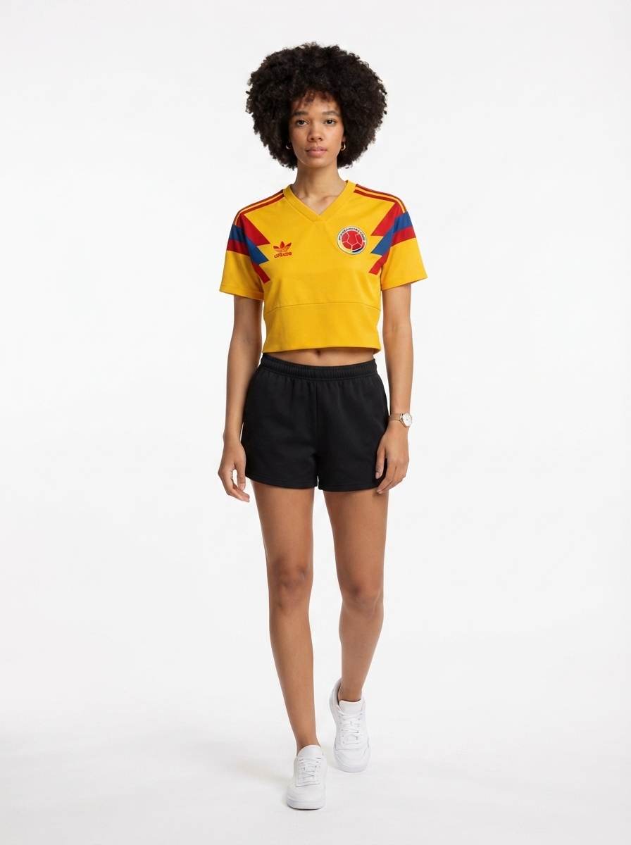Cropped Colombia Retro Home 1990