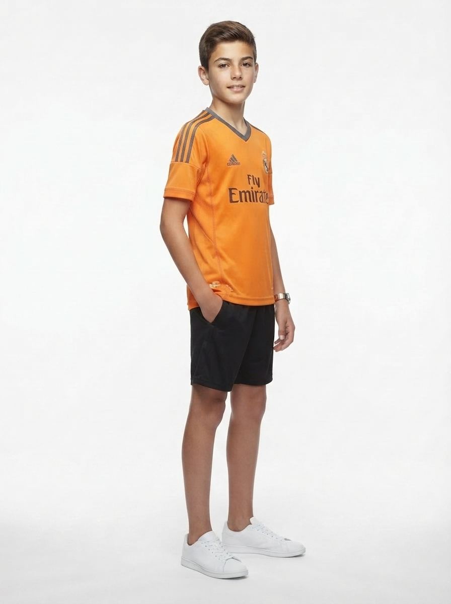 Kit Kids Retro Real Madrid Third Jersey 2013/14