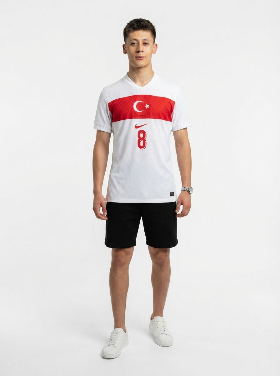 Turkey Arda Güler 8 Home Fan Jersey 2025/26
