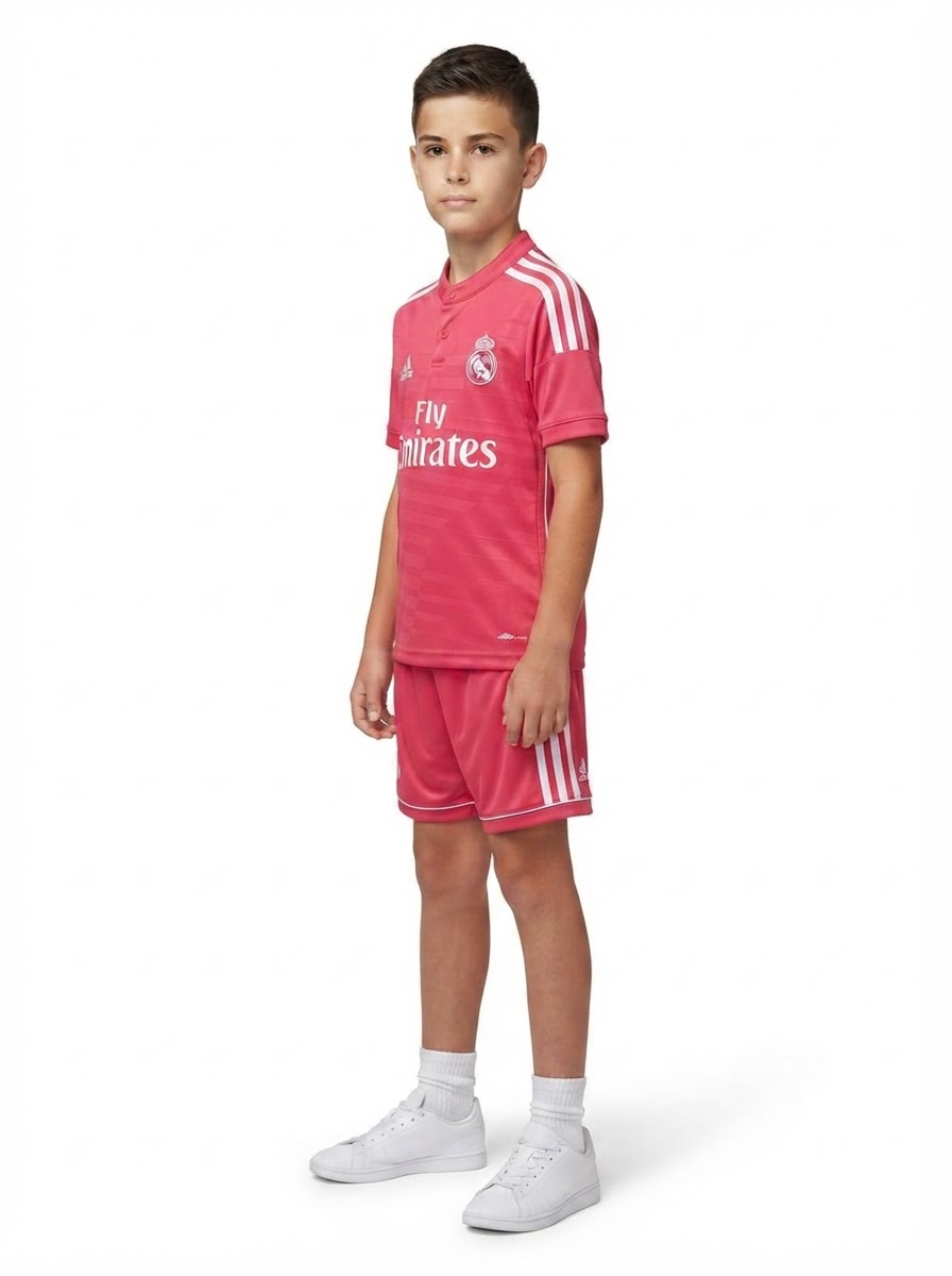 Kit Kids Retro Real Madrid Away Jersey 2014/15