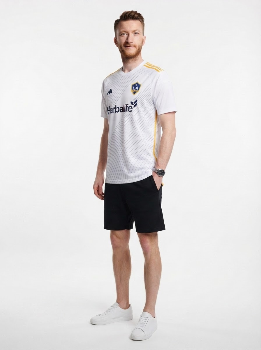 LA Galaxy Marco Reus 18 Home Fan Jersey 2025/26