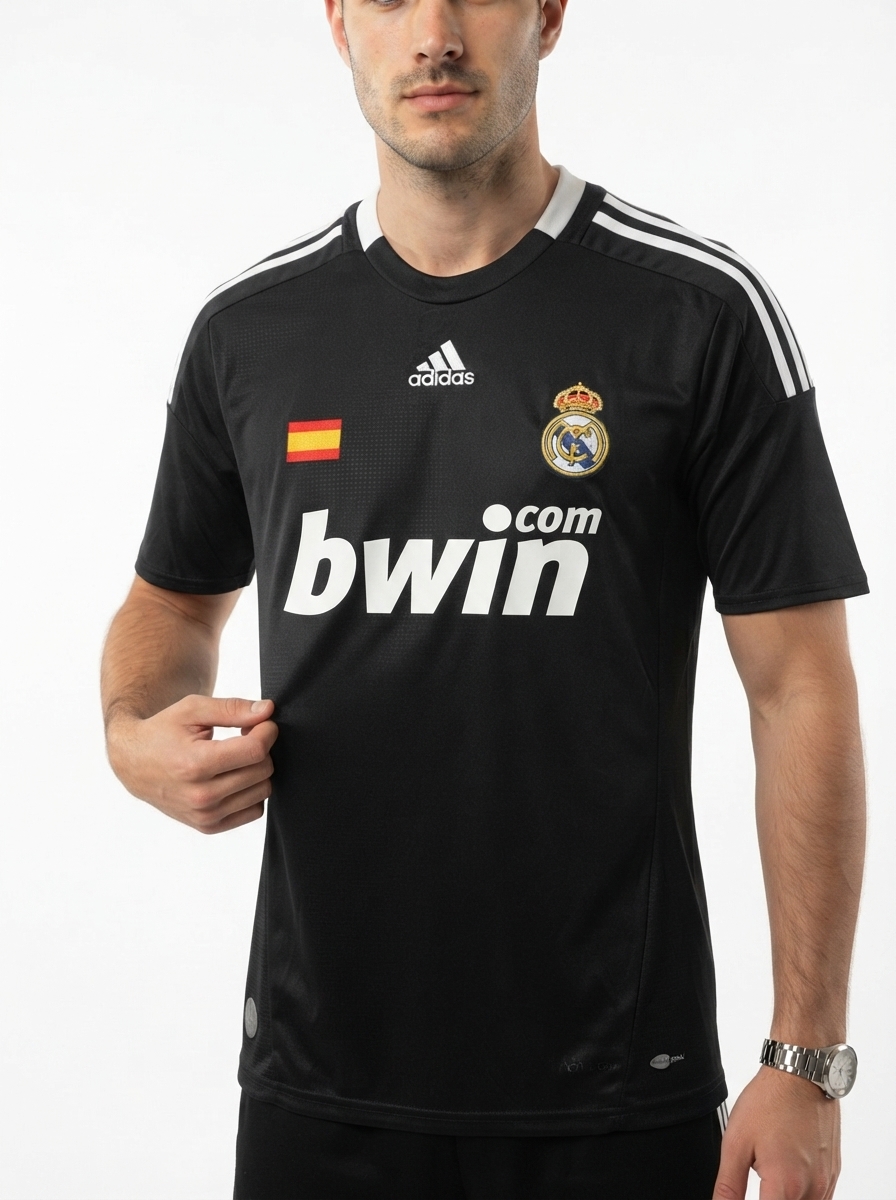Real Madrid 08/09 II Away Jersey - Retro Version