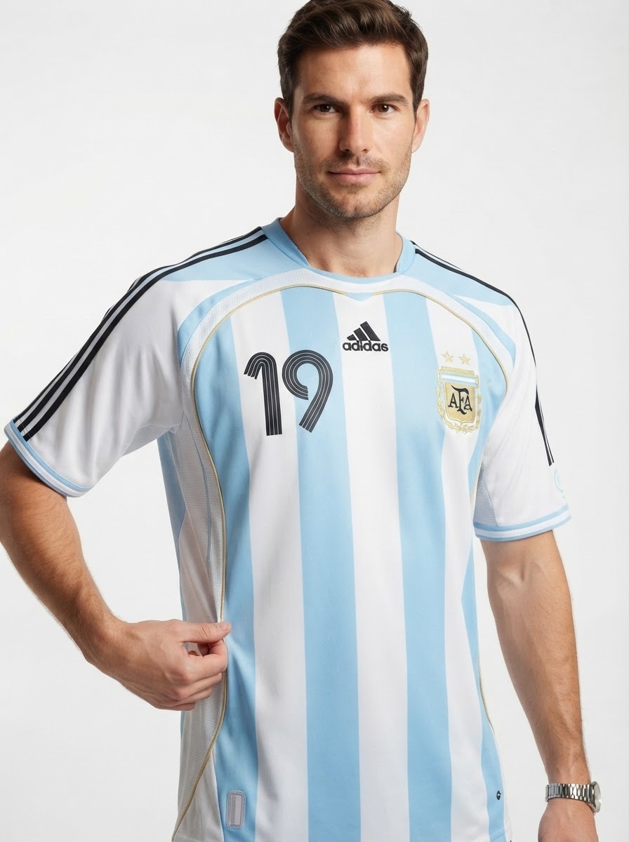 Argentina Home Jersey 2006 Messi #19 - Retro
