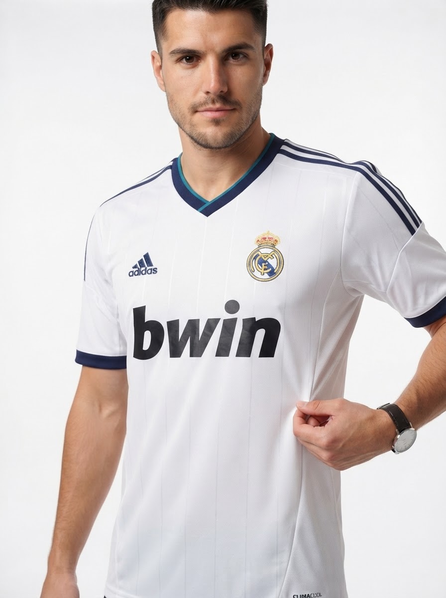 Real Madrid 12/13 I Home Jersey - Retro Version