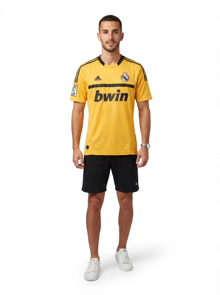 Real Madrid 11/12 Goalkeeper Jersey - Retro Version