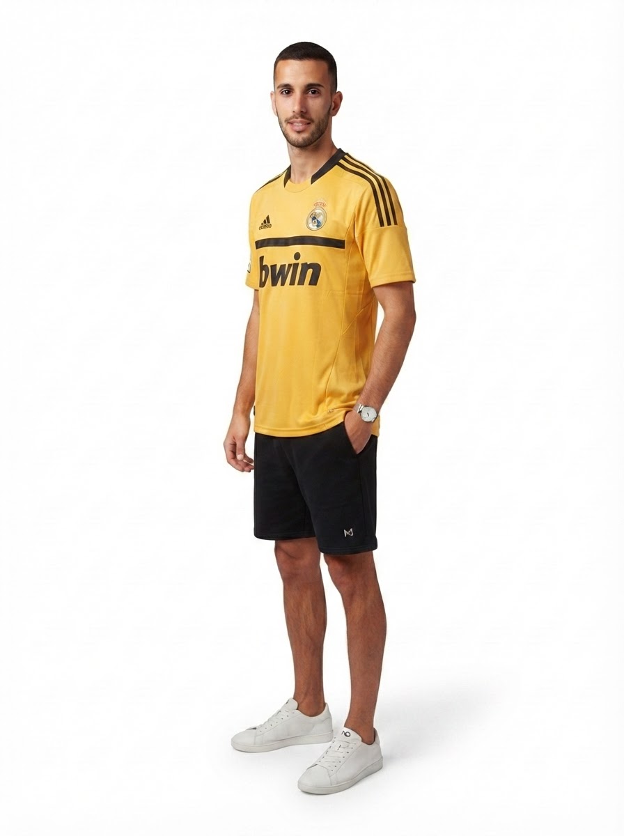 Real Madrid 11/12 Goalkeeper Jersey - Retro Version