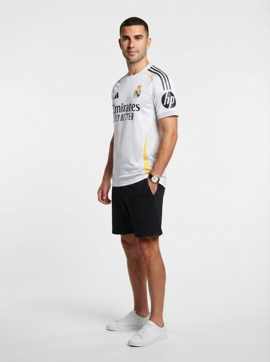 Real Madrid Home Jersey 2025/26 - Vini Jr. #7