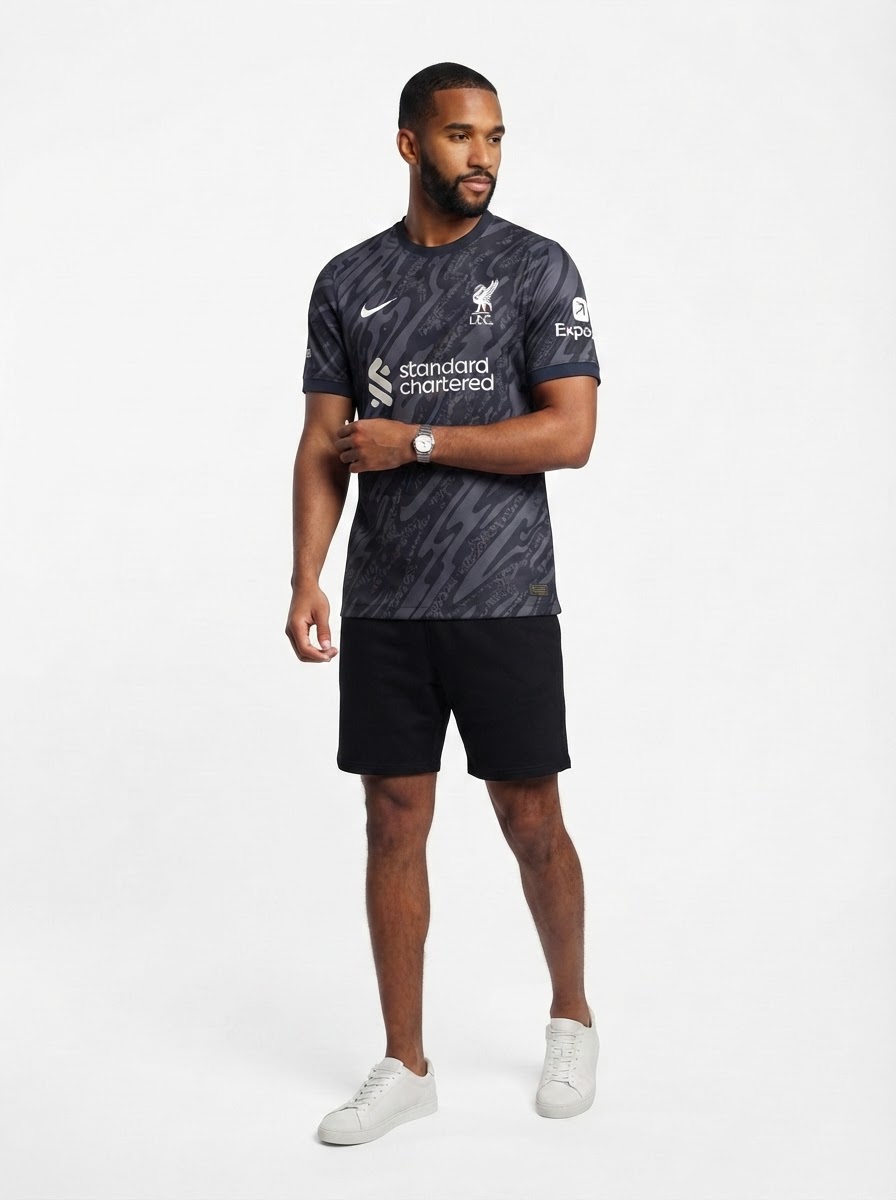 Liverpool 24/25 Goalkeeper Black Jersey - Fan Version