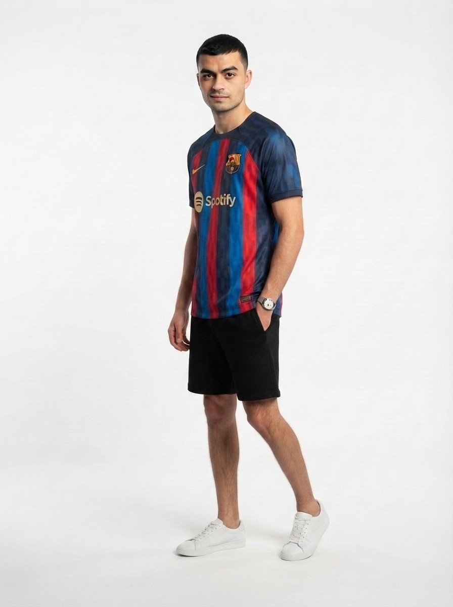 Barcelona Home Pedri 8 Home Fan Jersey 2025/26