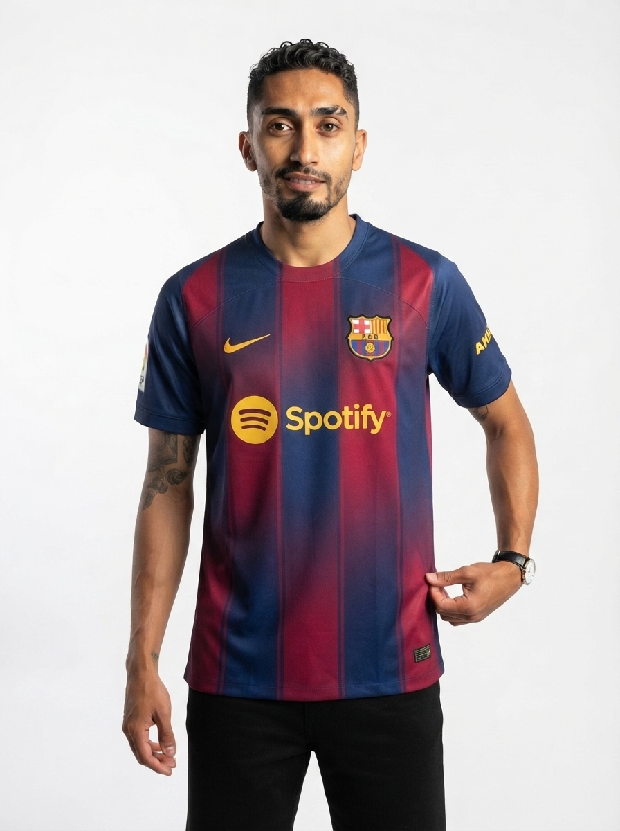 Barcelona Home Raphinha 11 Home Fan Jersey 2025/26