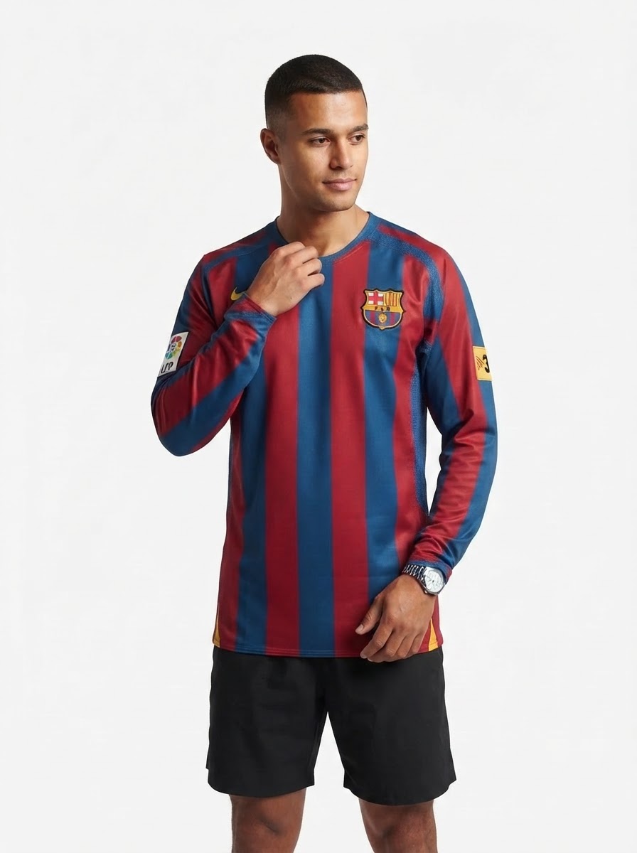 Ronaldinho FC Barcelona 2005/06 Reissue Long Sleeve Jersey